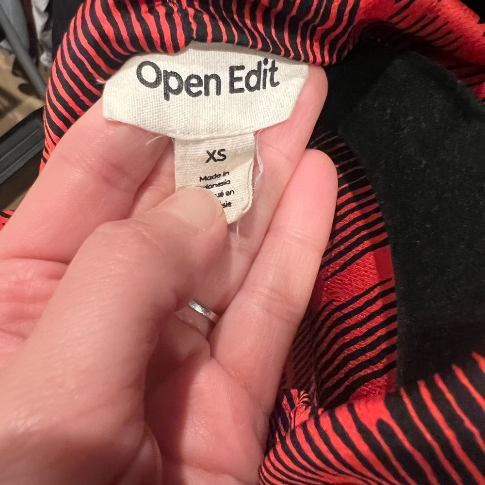 Open Edit blouse - Picture 7 of 7